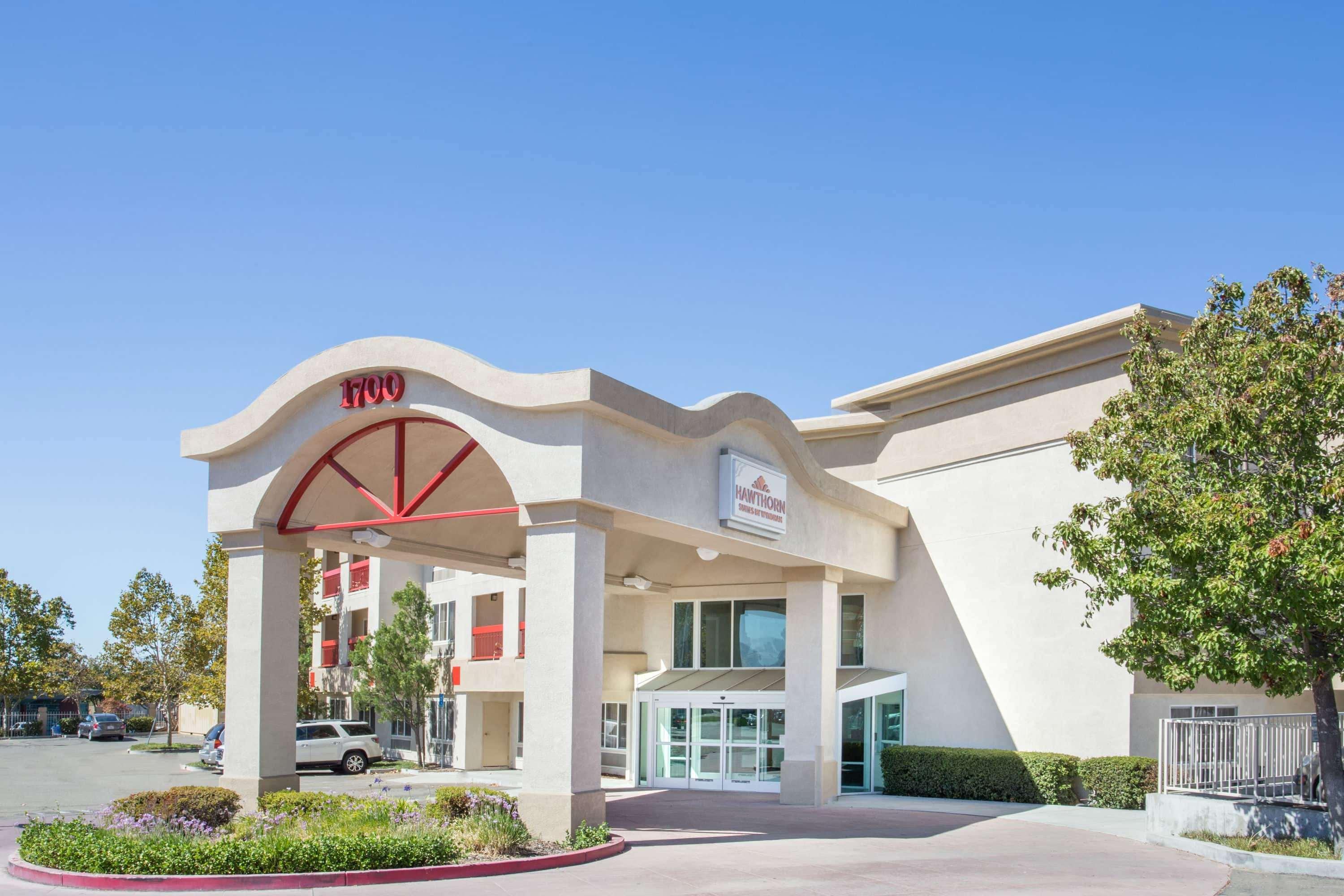 Hawthorn Suites By Wyndham Livermore Dış mekan fotoğraf