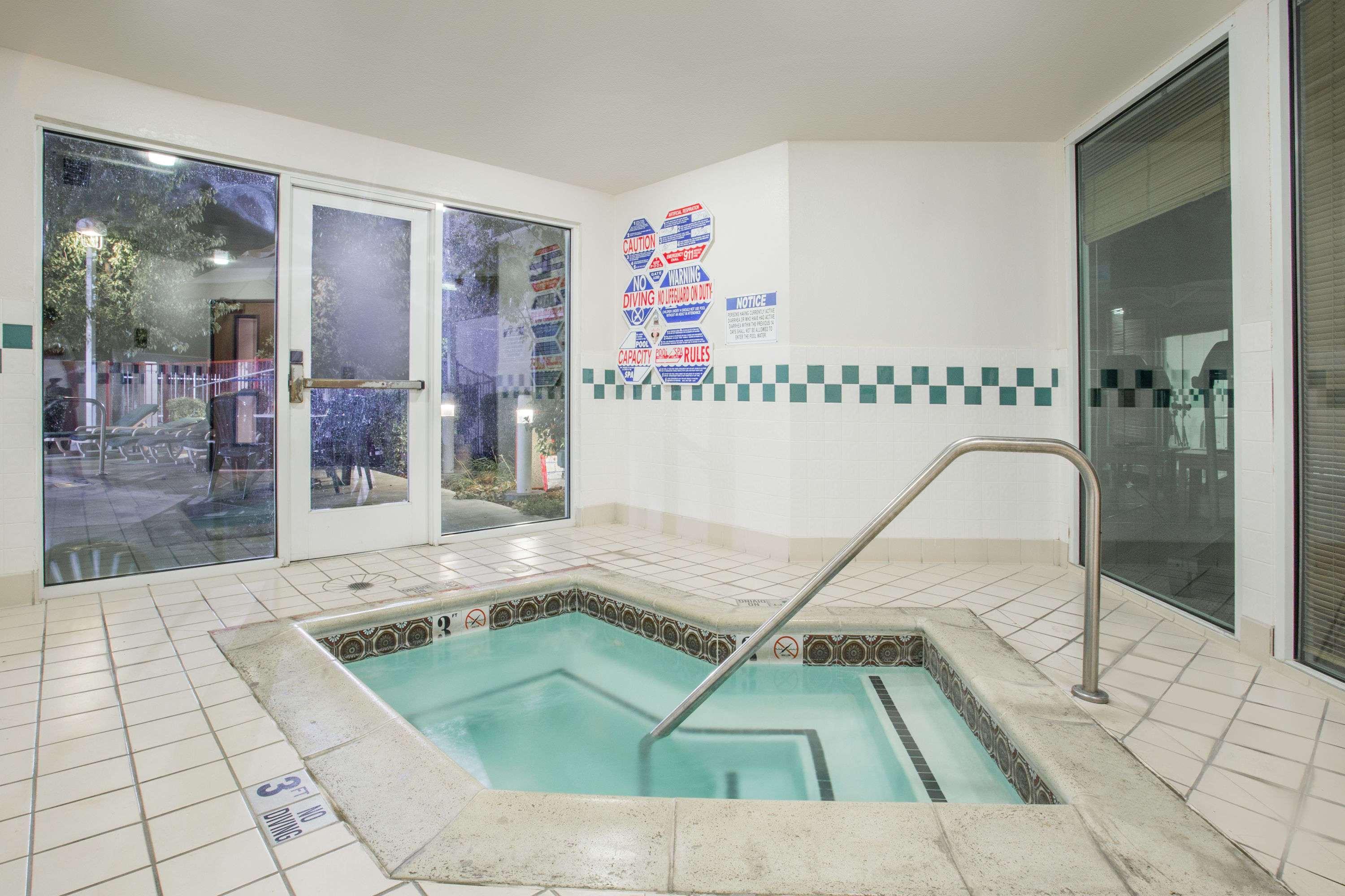 Hawthorn Suites By Wyndham Livermore Dış mekan fotoğraf